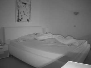 voyeurcam-julmod... Live Webcam on CamSoda