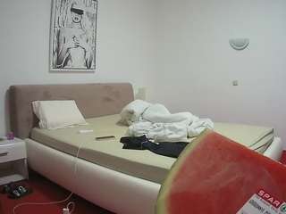 voyeurcam-julmodels-reallife-2