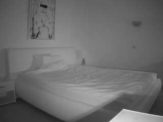 voyeurcam-julmod... Live Webcam on CamSoda