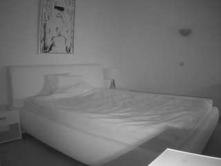 voyeurcam-julmod... Live Webcam on CamSoda