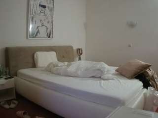 voyeurcam-julmodels-reallife-2