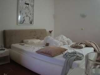 voyeurcam-julmod... Live Webcam on CamSoda