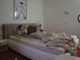 voyeurcam-julmodels-reallife-2