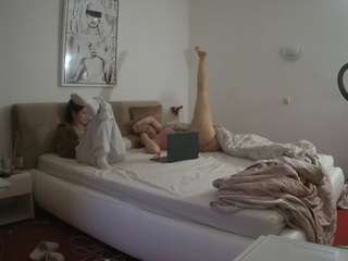 voyeurcam-julmodels-reallife-2