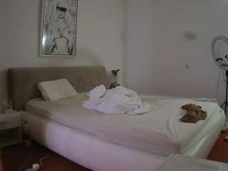 voyeurcam-julmodels-reallife-2