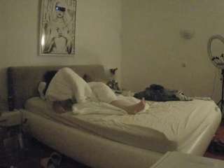 voyeurcam-julmodels-reallife-2