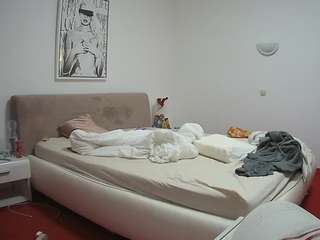 voyeurcam-julmodels-reallife-2 - Live Cam