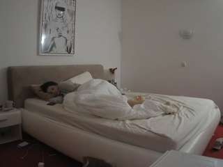 voyeurcam-julmodels-reallife-2