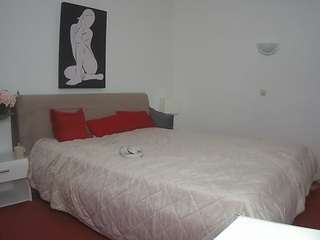 voyeurcam-julmodels-reallife-2