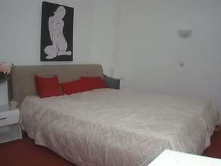voyeurcam-julmod... Live Webcam on CamSoda