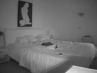 voyeurcam-julmod... Live Webcam on CamSoda