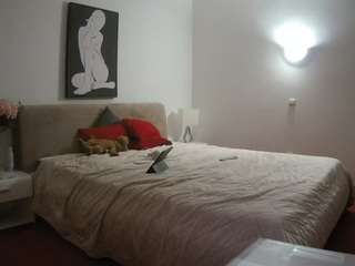 voyeurcam-julmod... Live Webcam on CamSoda