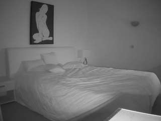 voyeurcam-julmodels-reallife-2