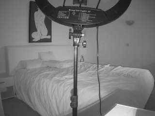 voyeurcam-julmodels-reallife-2