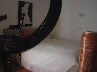 voyeurcam-julmodels-reallife-2