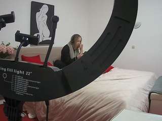 voyeurcam-julmod... Live Webcam on CamSoda