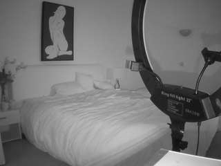 voyeurcam-julmod... Live Webcam on CamSoda