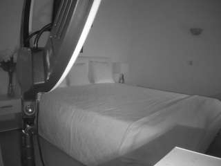 voyeurcam-julmodels-reallife-2