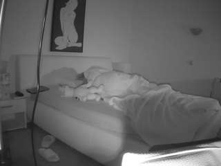 voyeurcam-julmod... Live Webcam on CamSoda