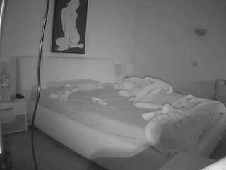 voyeurcam-julmodels-reallife-2 camsoda