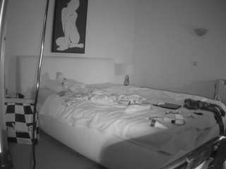 Live Sex Chat with Julmodels Bedroom-E2 (@voyeurcam-julmodels-reallife-2)