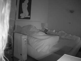 voyeurcam-julmodels-reallife-2