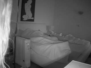 voyeurcam-julmodels-reallife-2