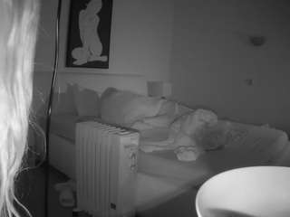 voyeurcam-julmodels-reallife-2