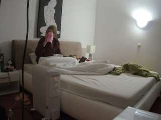 voyeurcam-julmodels-reallife-2