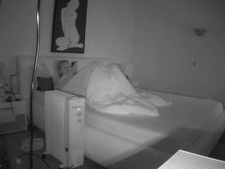 voyeurcam-julmod... Live Webcam on CamSoda