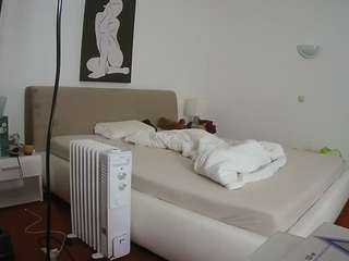 voyeurcam-julmodels-reallife-2