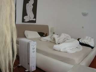 voyeurcam-julmodels-reallife-2