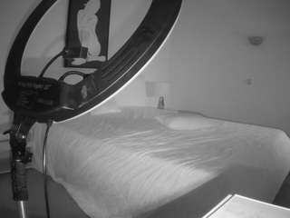 voyeurcam-julmodels-reallife-2 webcam model