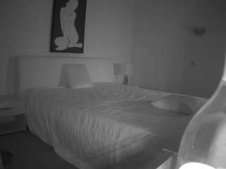 voyeurcam-julmodels-reallife-2