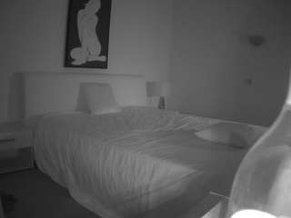 voyeurcam-julmodels-reallife-2