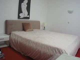 voyeurcam-julmodels-reallife-2