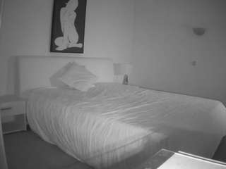 voyeurcam-julmodels-reallife-2