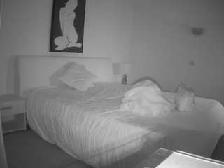 voyeurcam-julmodels-reallife-2