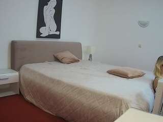 voyeurcam-julmod... Live Webcam on CamSoda