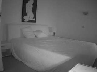 voyeurcam-julmodels-reallife-2