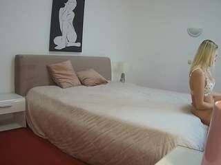 voyeurcam-julmodels-reallife-2