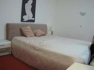 voyeurcam-julmod... Live Webcam on CamSoda