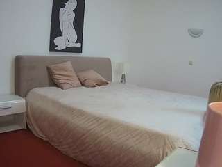 voyeurcam-julmodels-reallife-2