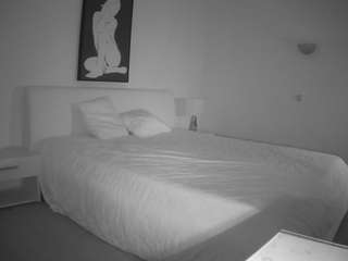 voyeurcam-julmodels-reallife-2