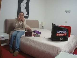 voyeurcam-julmodels-reallife-2