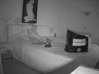 voyeurcam-julmodels-reallife-2