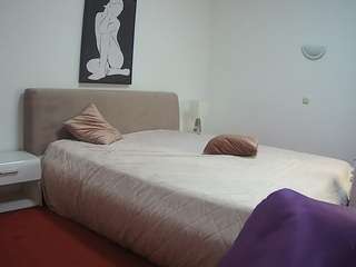 voyeurcam-julmod... Live Webcam on CamSoda