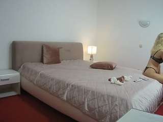 voyeurcam-julmodels-reallife-2