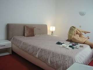 voyeurcam-julmodels-reallife-2