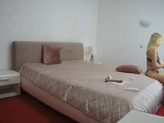 voyeurcam-julmodels-reallife-2 webcam